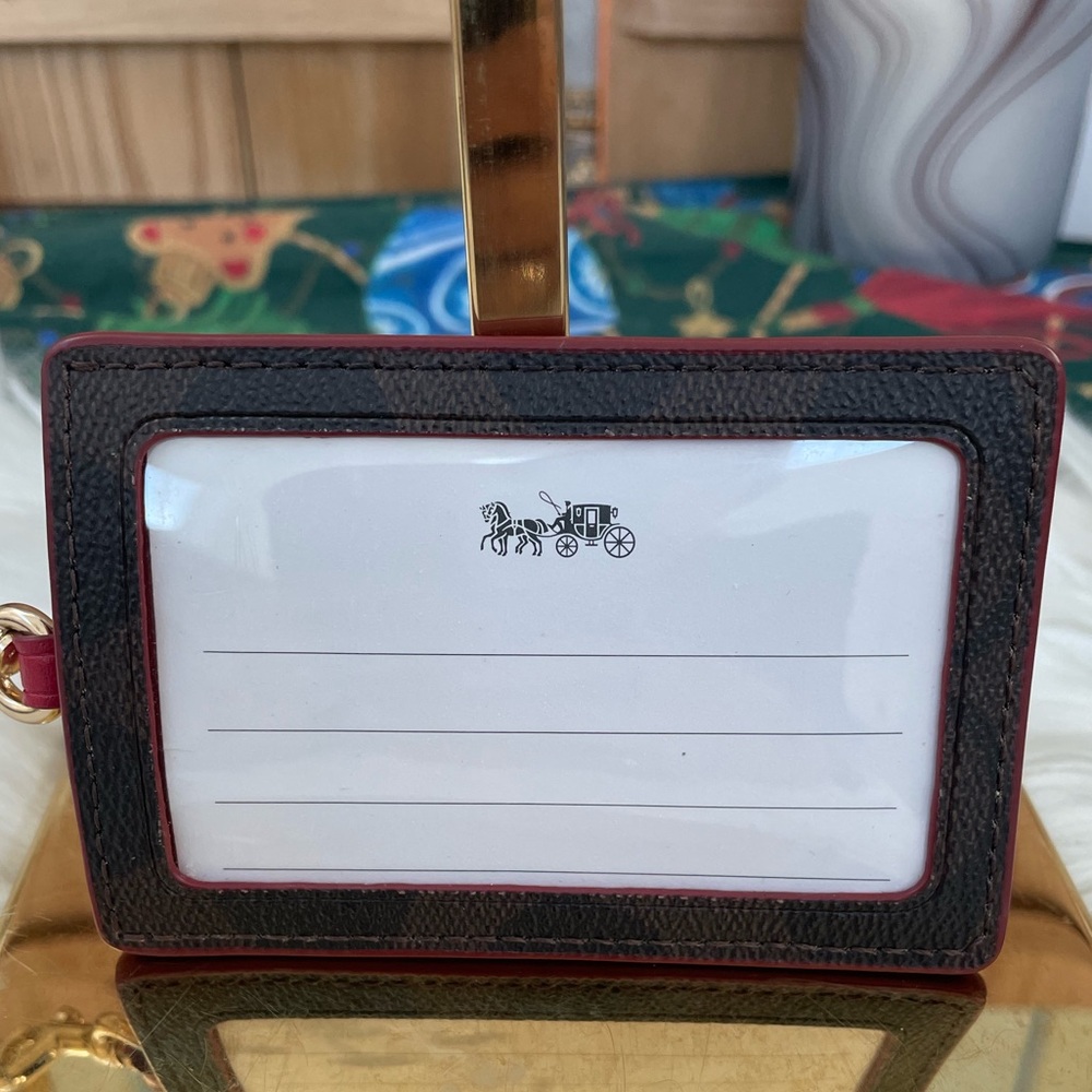 Coach Brown Signature Cardholder with Red Trim and Gold Hardware Unisex - Picture 4 of 8